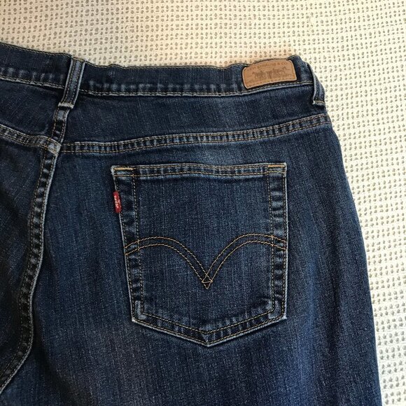 LEVIS WOMENS 515 JEANS SIZE 16 - Picture 5 of 9